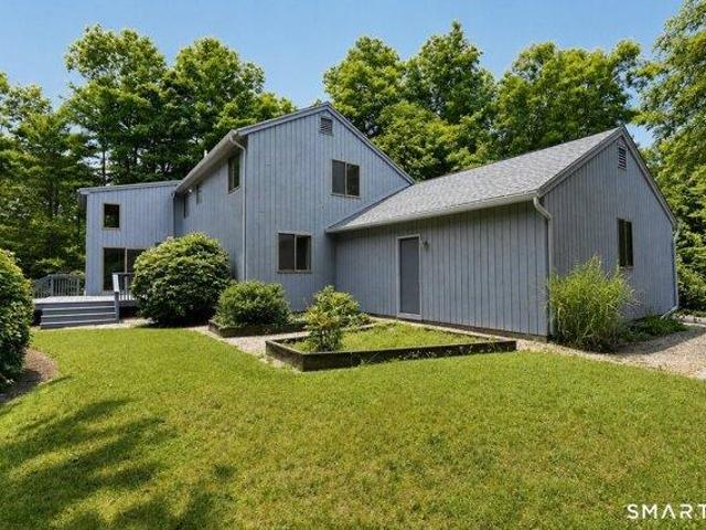 2 bedroom, Granby CT 06035 105293834