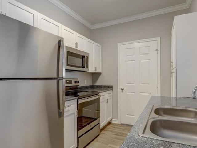 2 bedroom, Grand Prairie TX 75052 106018179