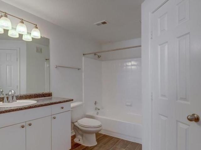 2 bedroom, Grand Prairie TX 75052 106018181