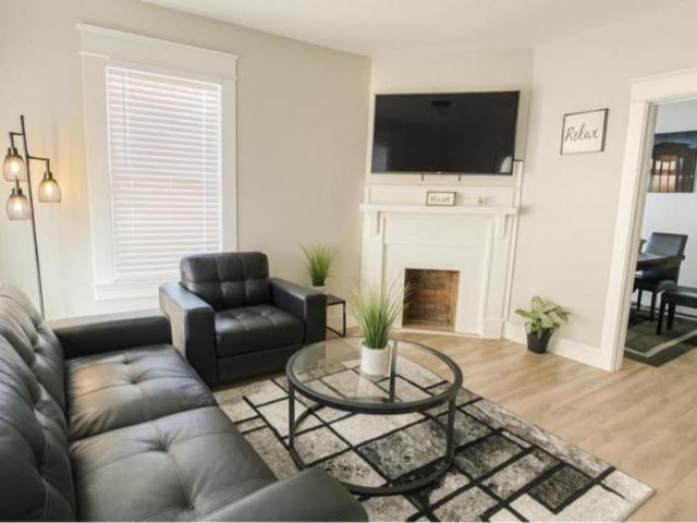2 bedroom, Greenville NC 27834 105845994