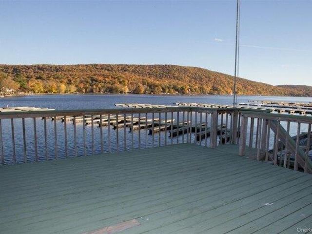 2 bedroom, Greenwood Lake NY 10925 105206304