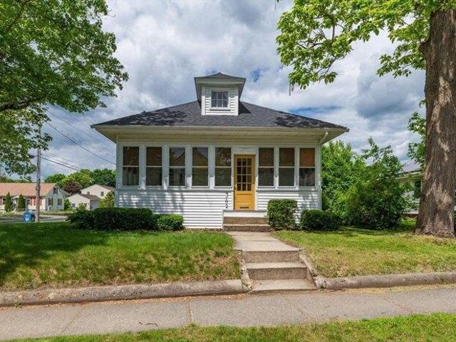 2 bedroom, Greenfield MA 01301 104540381