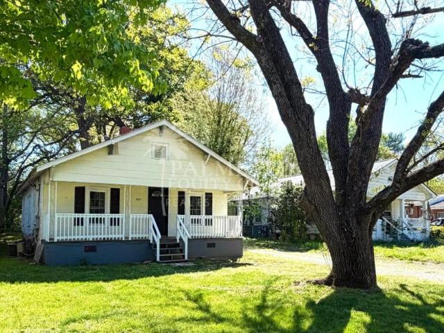 2 bedroom, Greensboro NC 27405 103352530