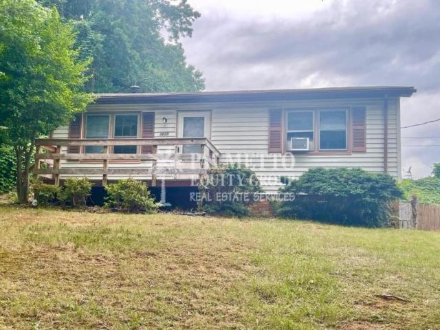 2 bedroom, Greensboro NC 27405 104456262