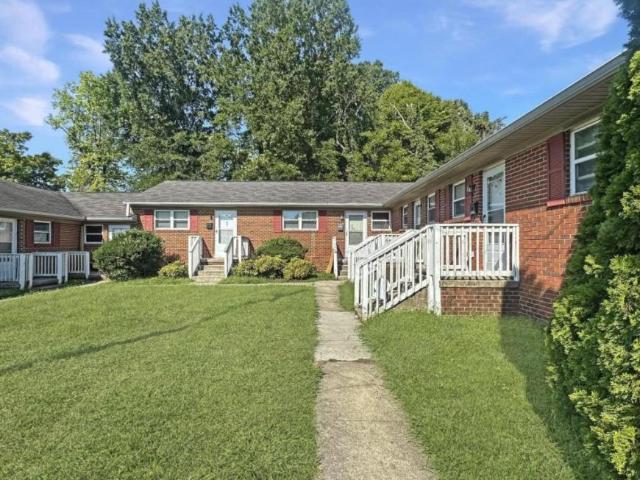 2 bedroom, Greensboro NC 27406 LS105701577