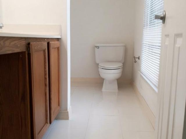 2 bedroom, Greensboro NC 27410 LS105780870