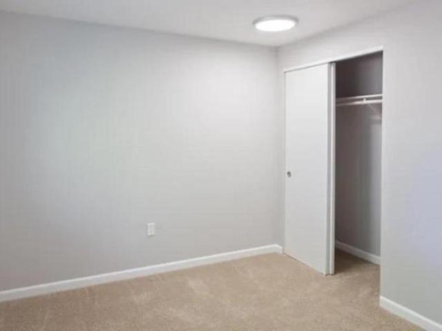 2 bedroom, Gresham OR 97080 105733287