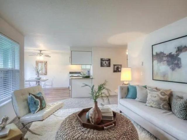 2 bedroom, Gresham OR 97080 LS102515320