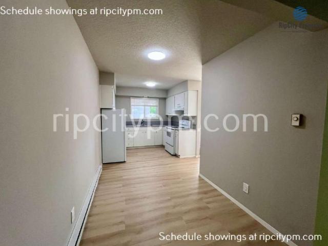 2 bedroom, Gresham OR 97030 104740551