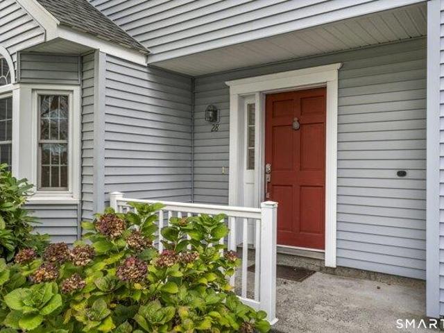 2 bedroom, Groton CT 06340 106040075