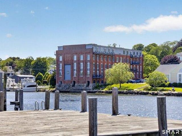 2 bedroom, Groton CT 06355 105514036