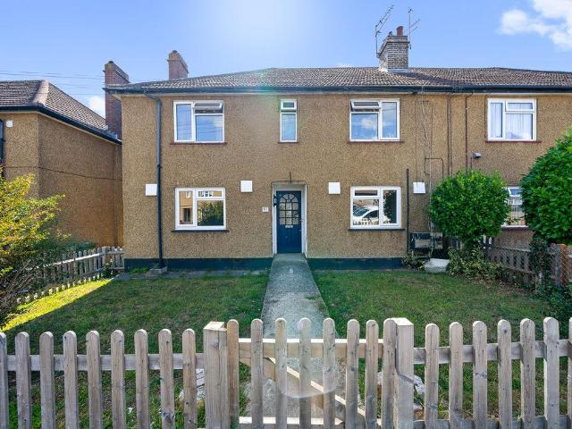 2 bedroom ground maisonette for sale