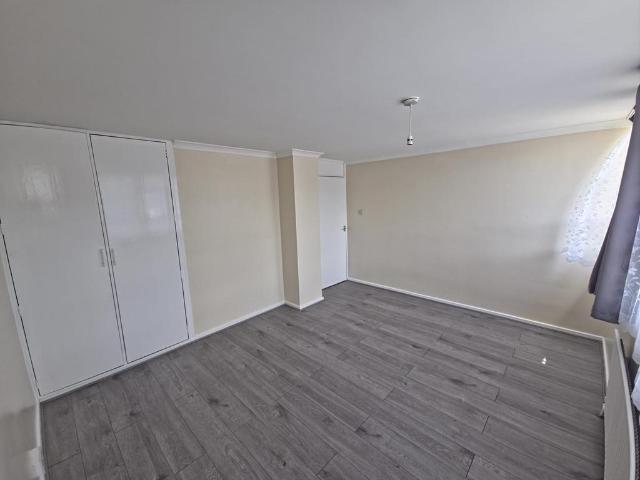2 bedroom ground maisonette to rent