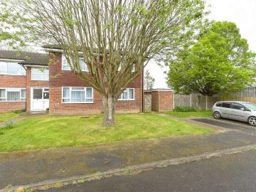 2 Bedroom Ground Flat