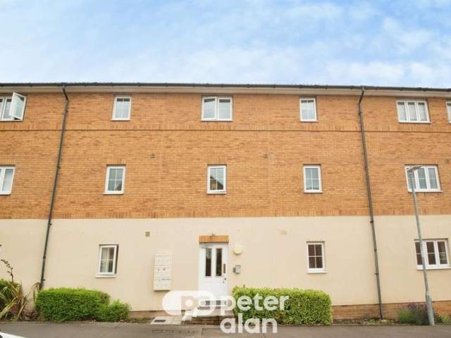 2 Bedroom Ground Flat