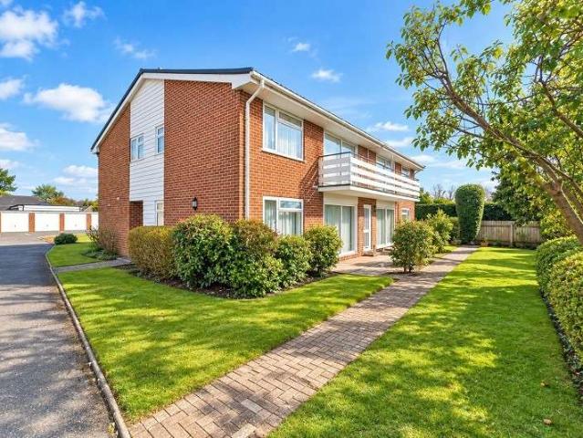 2 Bedroom Ground Flat