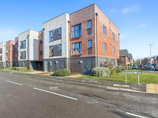 2 Bedroom Ground Flat