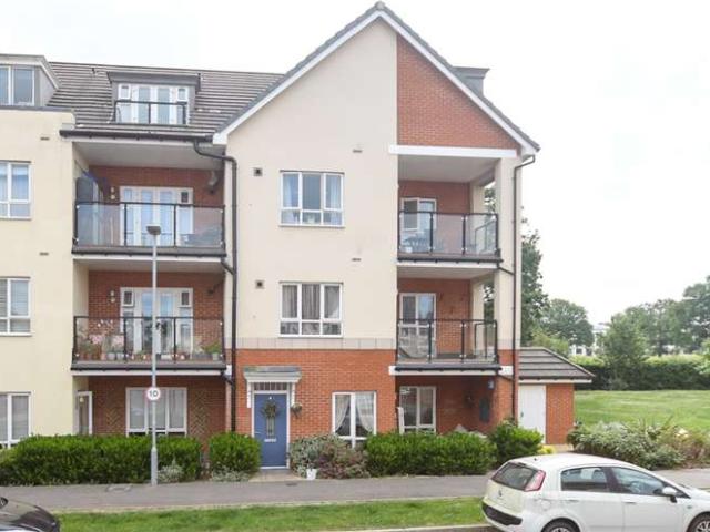 2 Bedroom Ground Flat