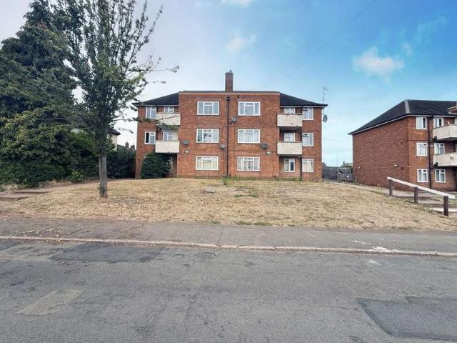 2 Bedroom Ground Flat