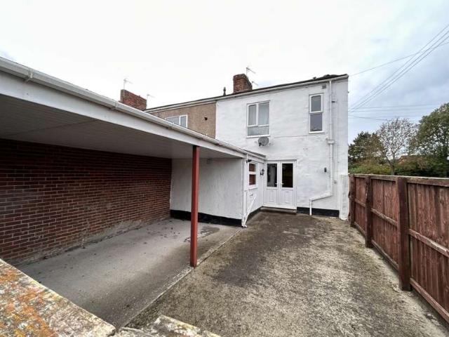 2 Bedroom Ground Flat