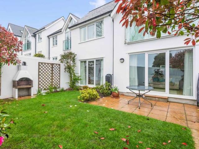 2 Bedroom Apartment Flat