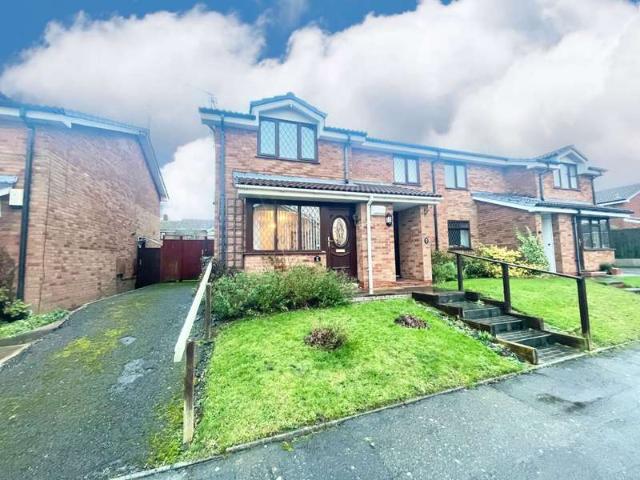2 Bedroom Ground Flat