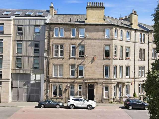 2 Bedroom Ground Flat