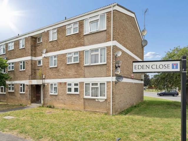2 Bedroom Ground Flat