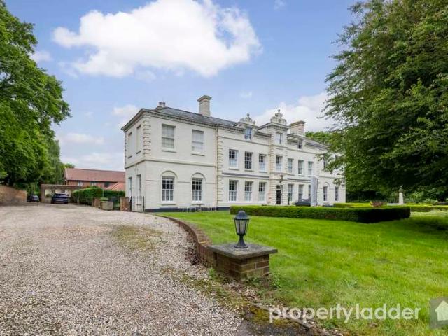 2 Bedroom Ground Flat