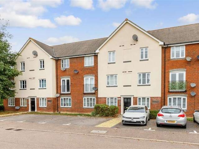 2 Bedroom Ground Flat