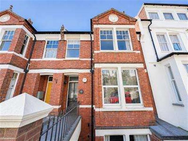 2 Bedroom Ground Flat