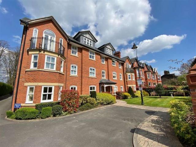 2 Bedroom Ground Flat