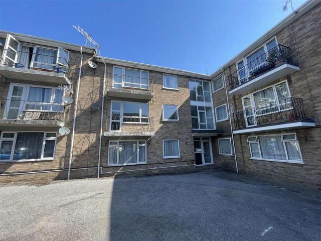 2 Bedroom Ground Flat