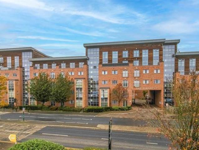 2 Bedroom Ground Flat