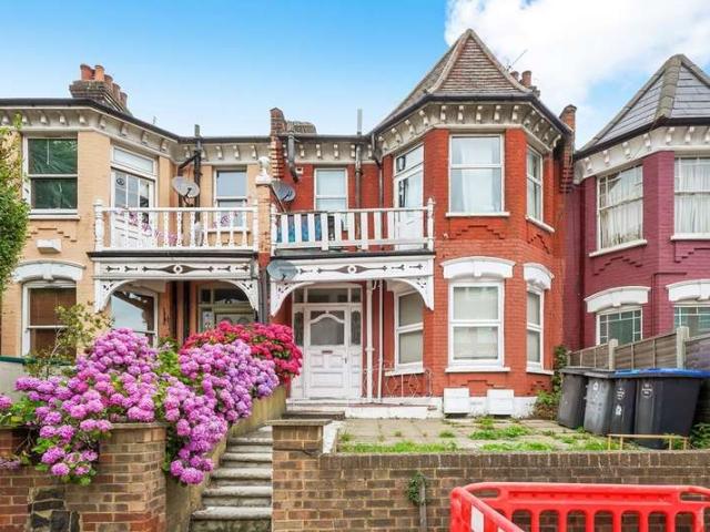 2 Bedroom Ground Flat