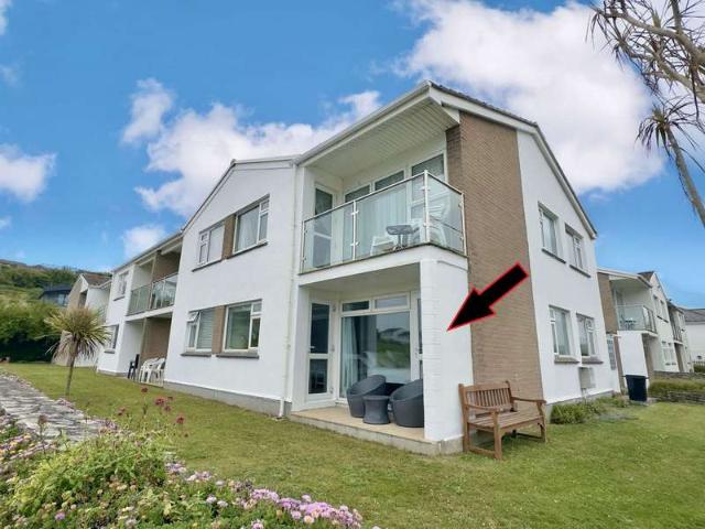 2 Bedroom Ground Flat