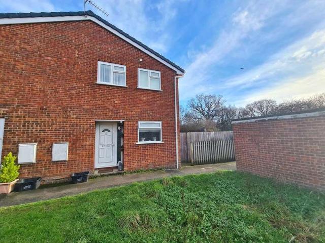 2 Bedroom Ground Flat