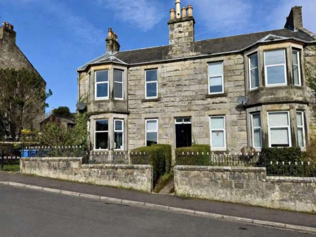 2 Bedroom Ground Flat