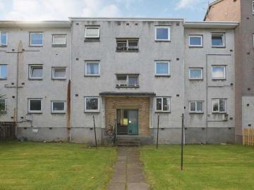 2 Bedroom Ground Flat