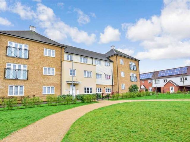 2 Bedroom Ground Flat