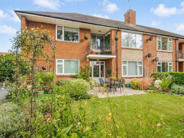 2 Bedroom Ground Flat