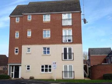 2 Bedroom Ground Flat