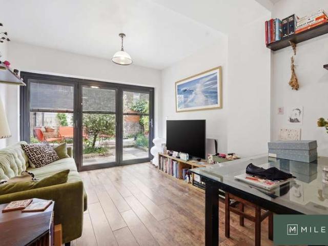 2 Bedroom Ground Flat