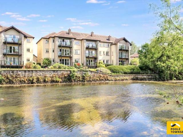 2 Bedroom Ground Flat