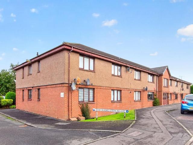 2 bedroom ground flat for sale