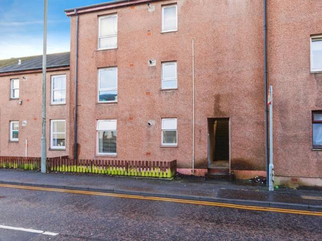 2 bedroom ground flat for sale