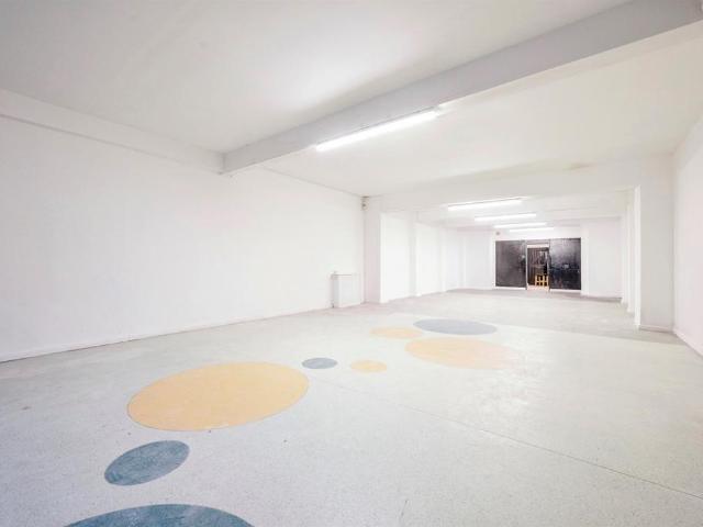 2 bedroom ground flat for sale