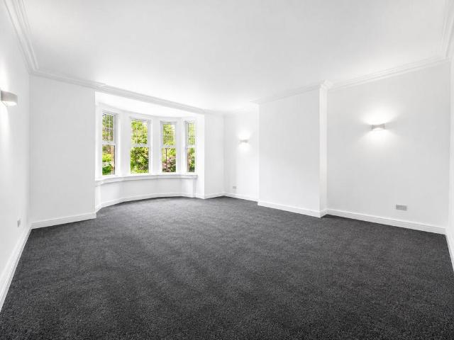 2 bedroom ground flat for sale