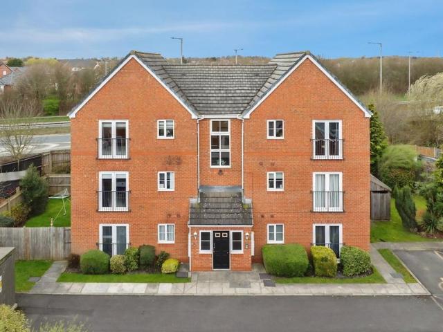 2 bedroom ground flat for sale