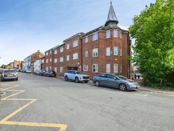 Semilong Northampton, NN1, East of England